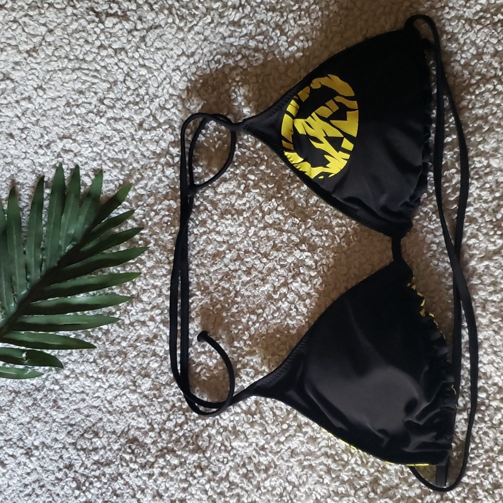 Y2K Reversible Triangle Peace Sign Animal Print Bikini Top